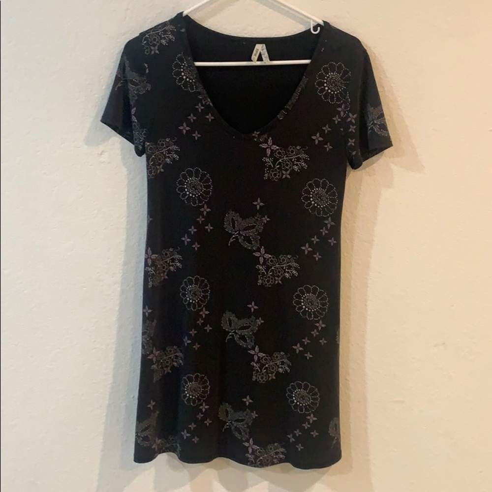gray tshirt dress